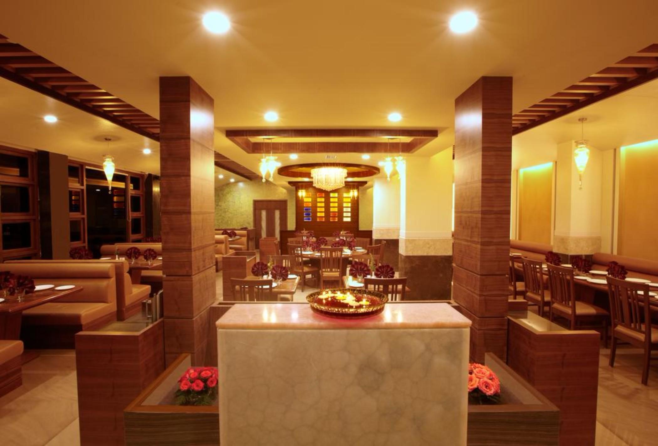 Club Emerald Bombay Extérieur photo
