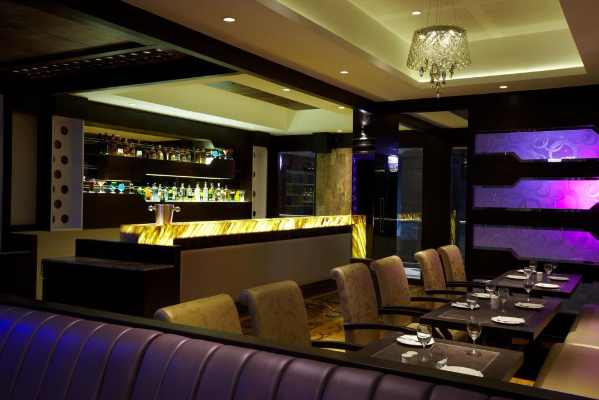 Club Emerald Bombay Extérieur photo
